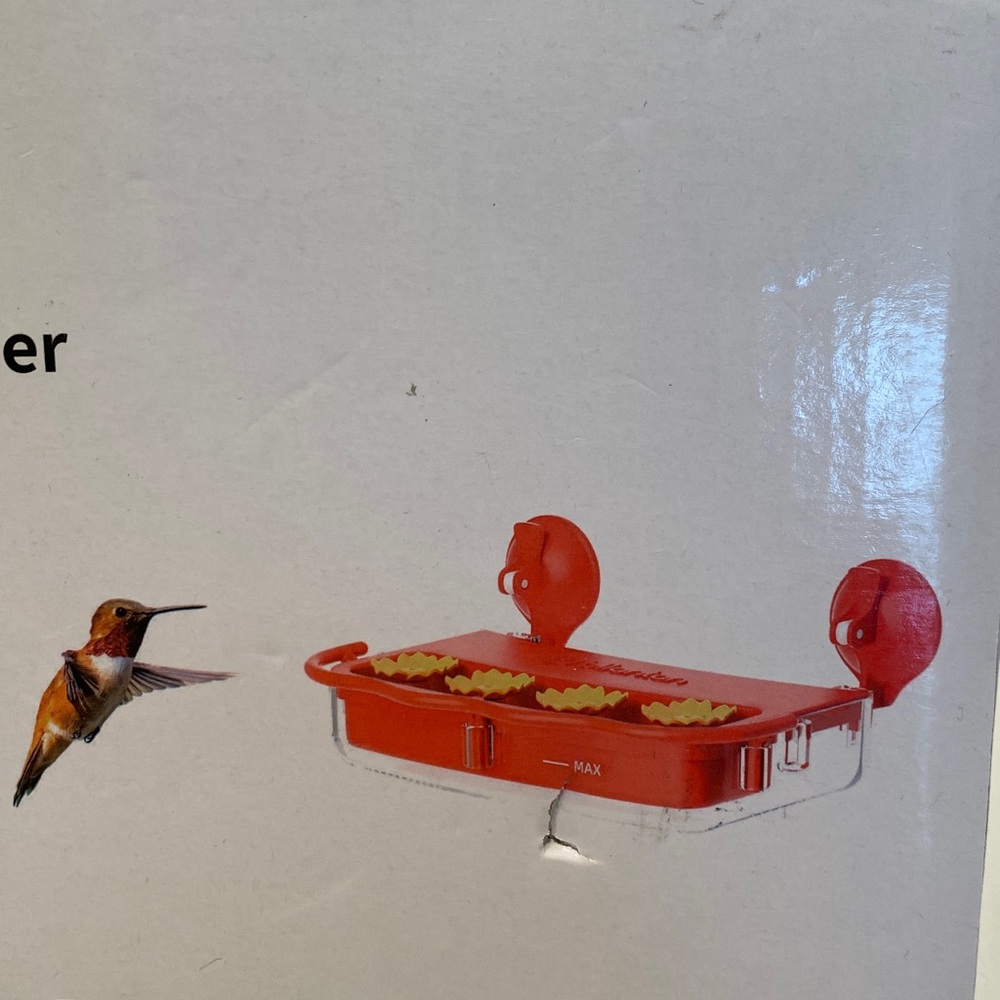 NIB Window Hummingbird Feeder - Picture 3 of 5